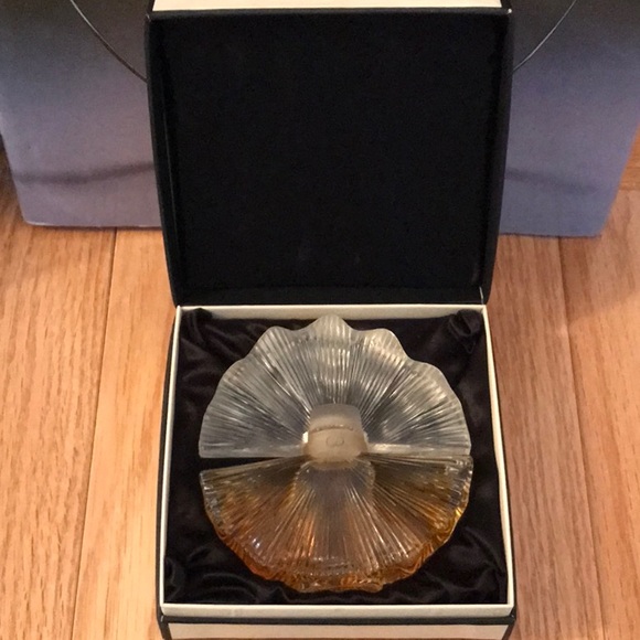 💋 RARE Vendetta by Valentino Pure Purr🐈⬛fume .5oz in original Box! 📦✨ - Picture 10 of 10